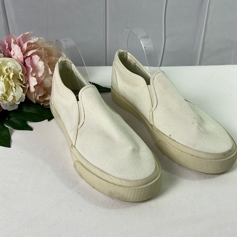NWOB Everlane White Recycled Cotton The Forever Slip-On Canvas Sneaker Size 10.5